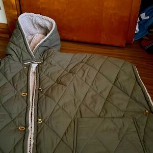 Anthropologie brand new quilted sleeveless
Winter fleece. One size size